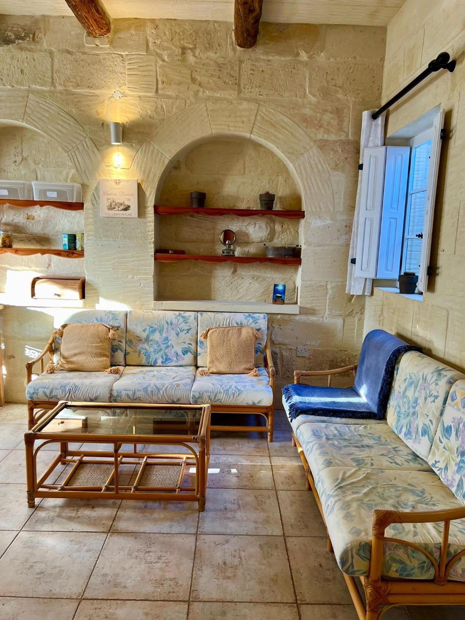 Gozo Silence Bed & Breakfast Gharb  Exterior photo